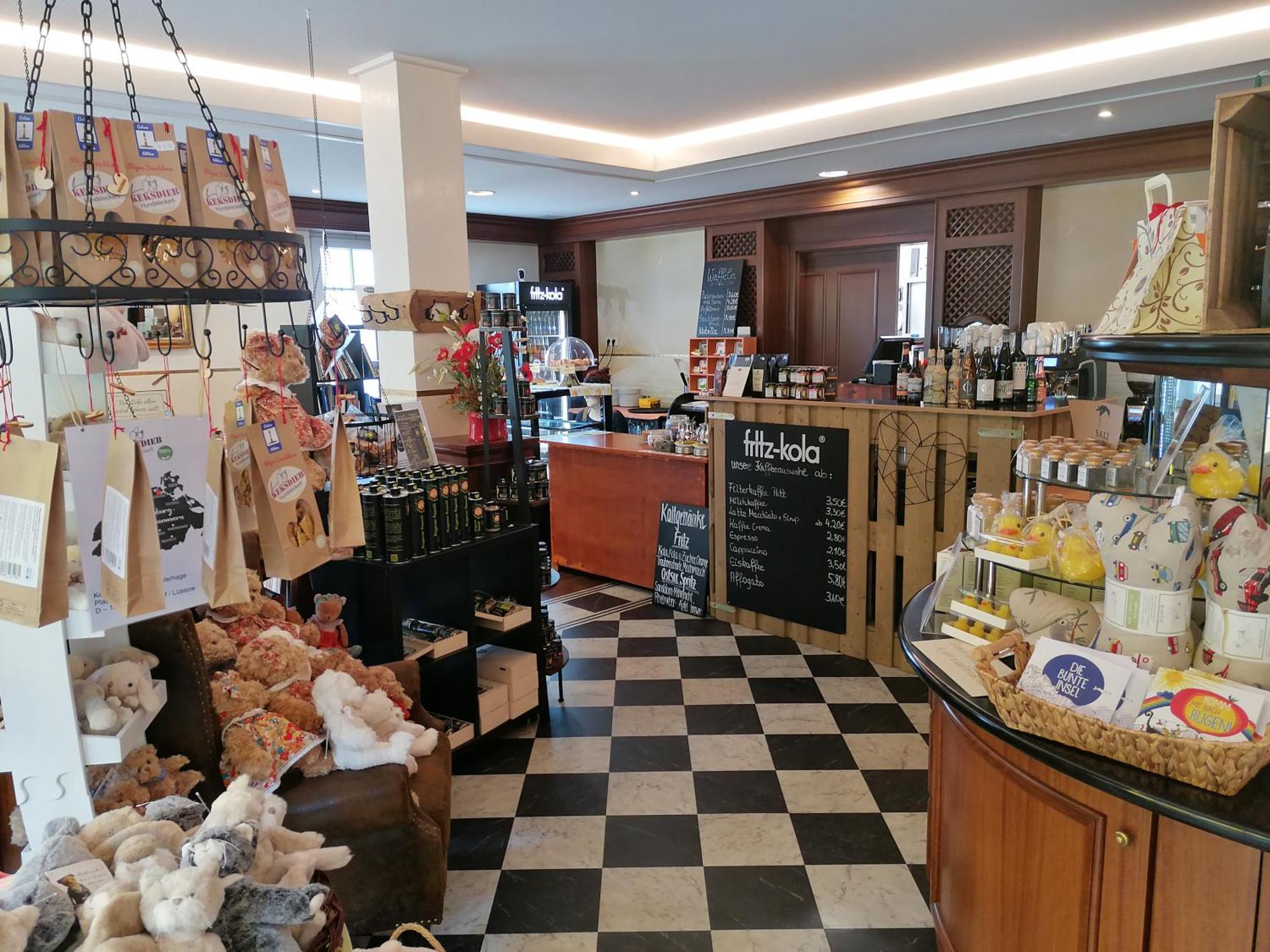 Pension Sanddorn Mit Cafe Carlssons Binz Buitenkant foto